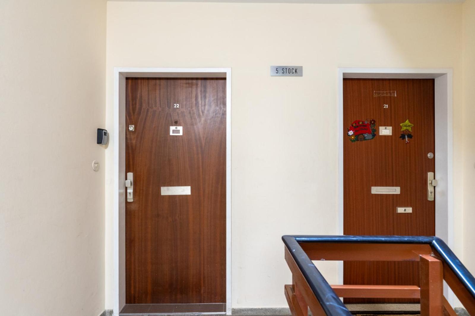 Two Bedrooms - 85 Squaremeters - 4 Min To U6 Dresdner Str Vienna Luaran gambar