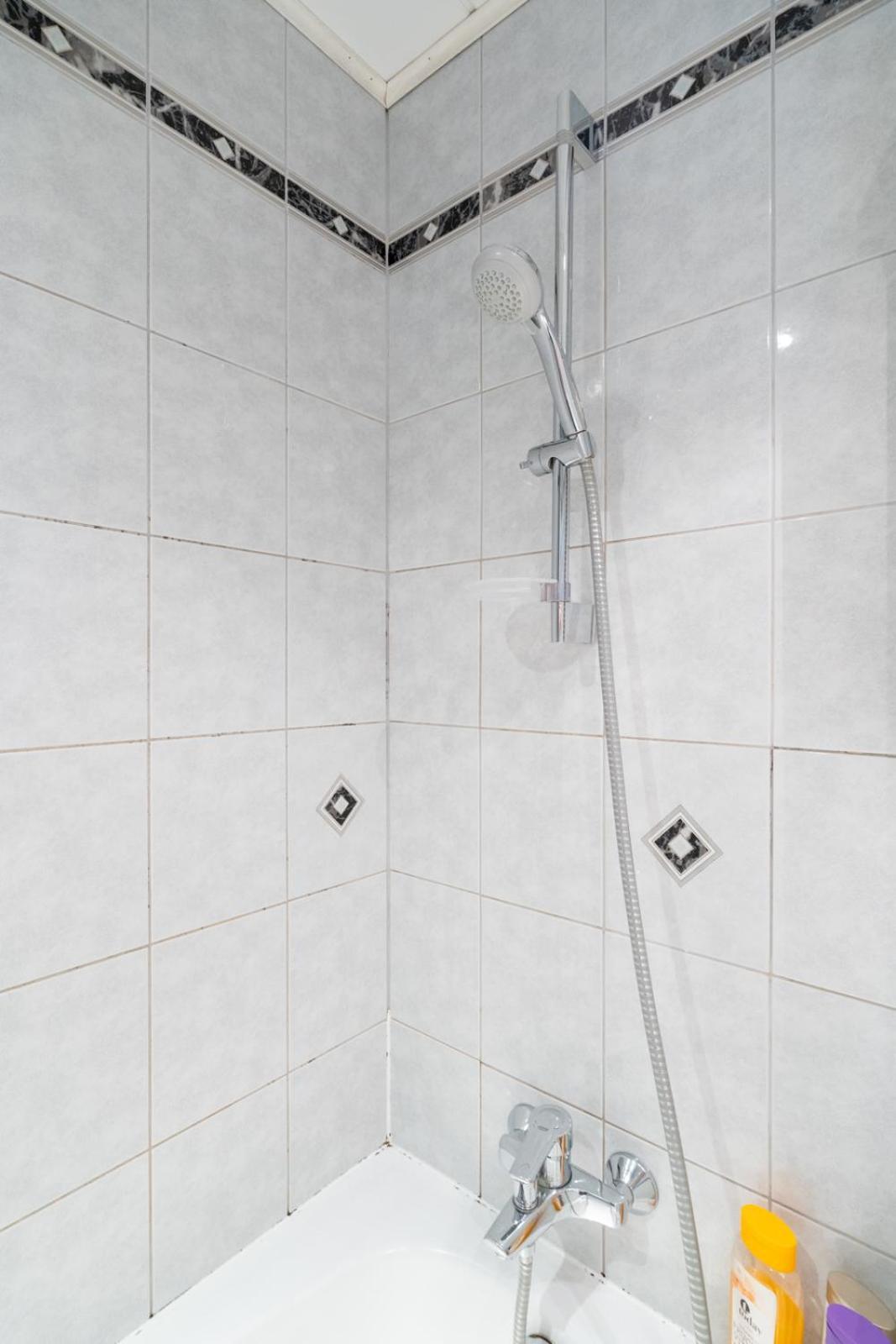 Two Bedrooms - 85 Squaremeters - 4 Min To U6 Dresdner Str Vienna Luaran gambar