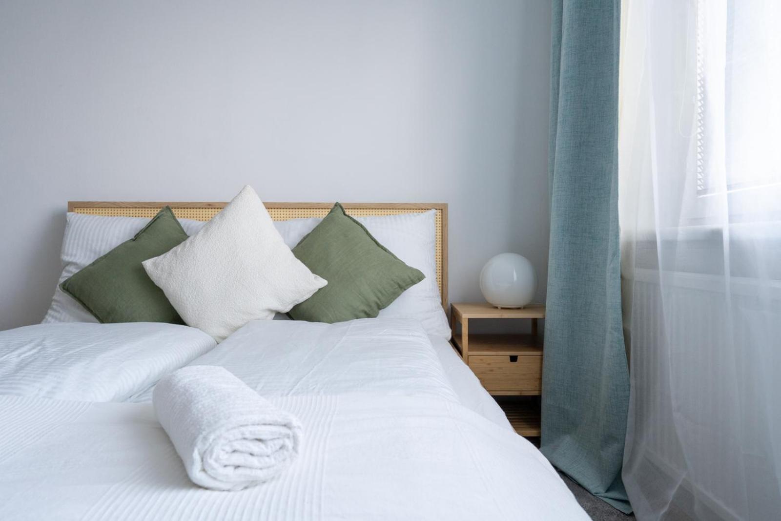Two Bedrooms - 85 Squaremeters - 4 Min To U6 Dresdner Str Vienna Luaran gambar