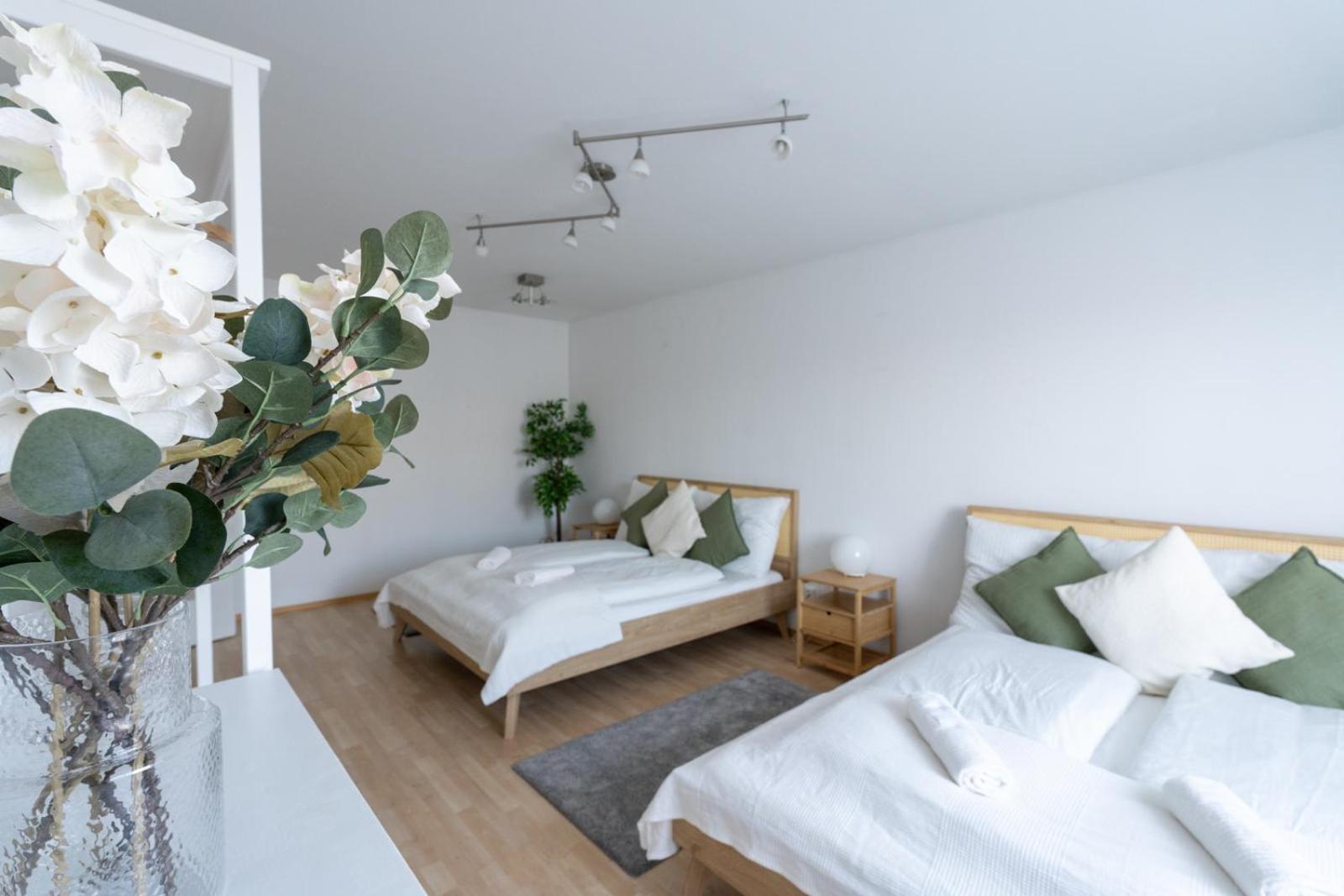 Two Bedrooms - 85 Squaremeters - 4 Min To U6 Dresdner Str Vienna Luaran gambar