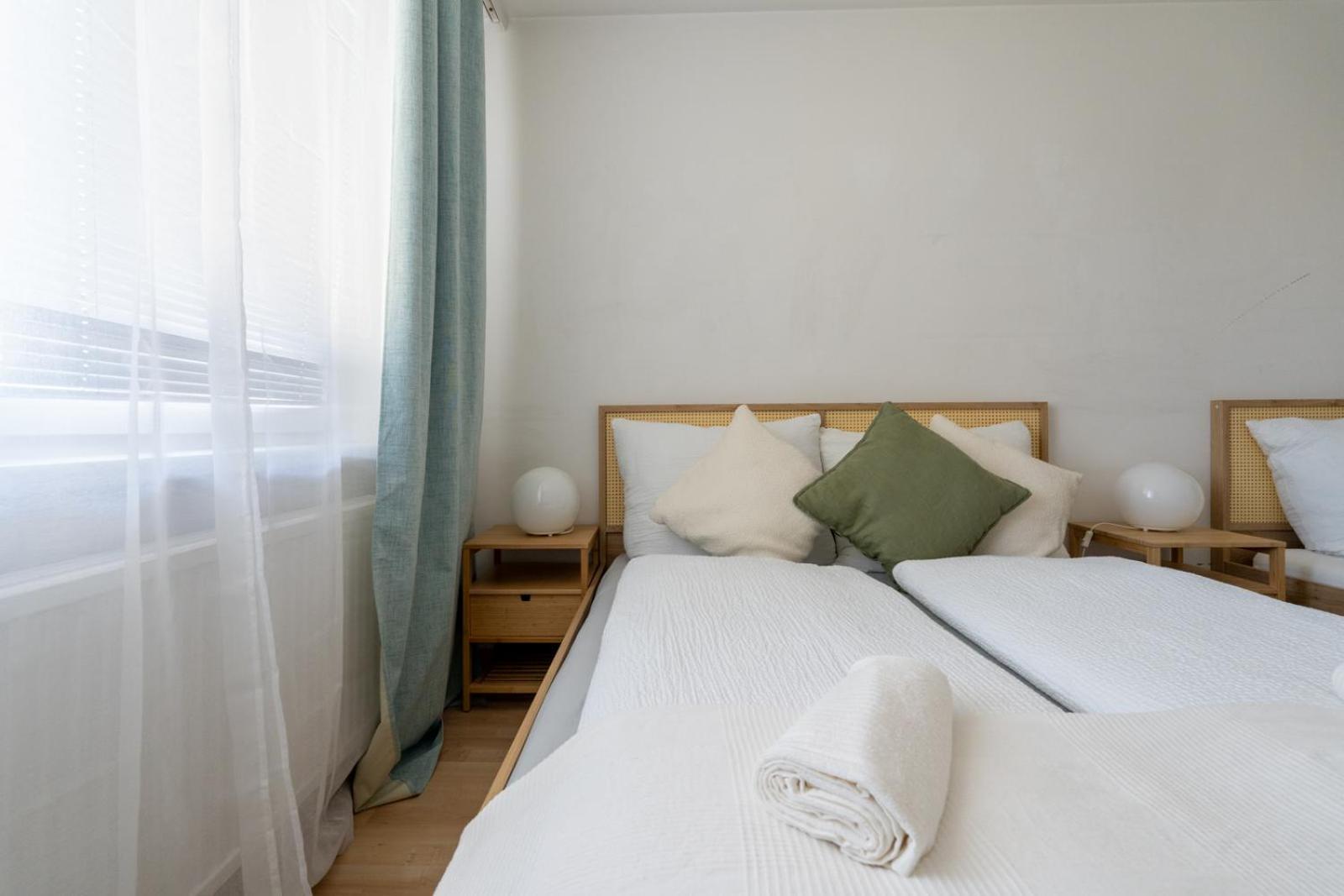 Two Bedrooms - 85 Squaremeters - 4 Min To U6 Dresdner Str Vienna Luaran gambar